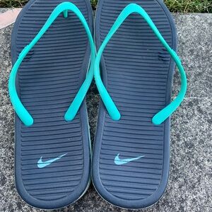 Nike  | Shoes |  Flip Flops | Women 10